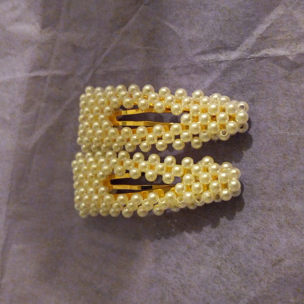Pins women